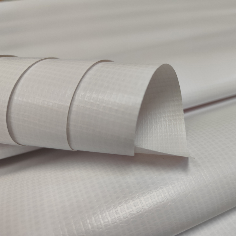 550 Venkovní flex banner s předním osvětlením